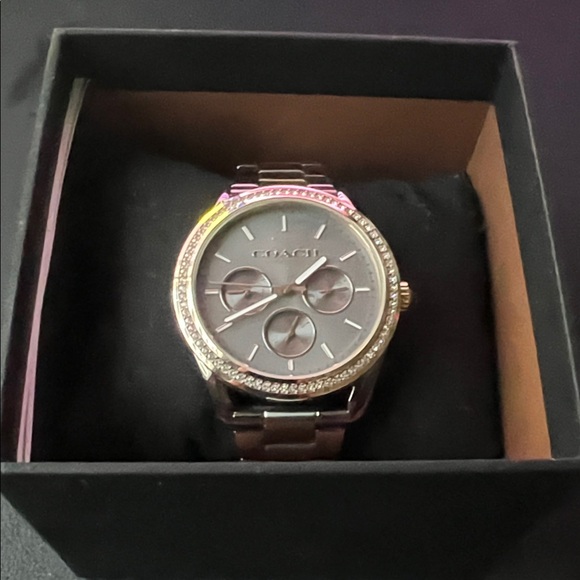 Coach Watch - Picture 3 of 8